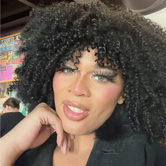 Meet your Posher, Aarimoni - Picture 1 of 4